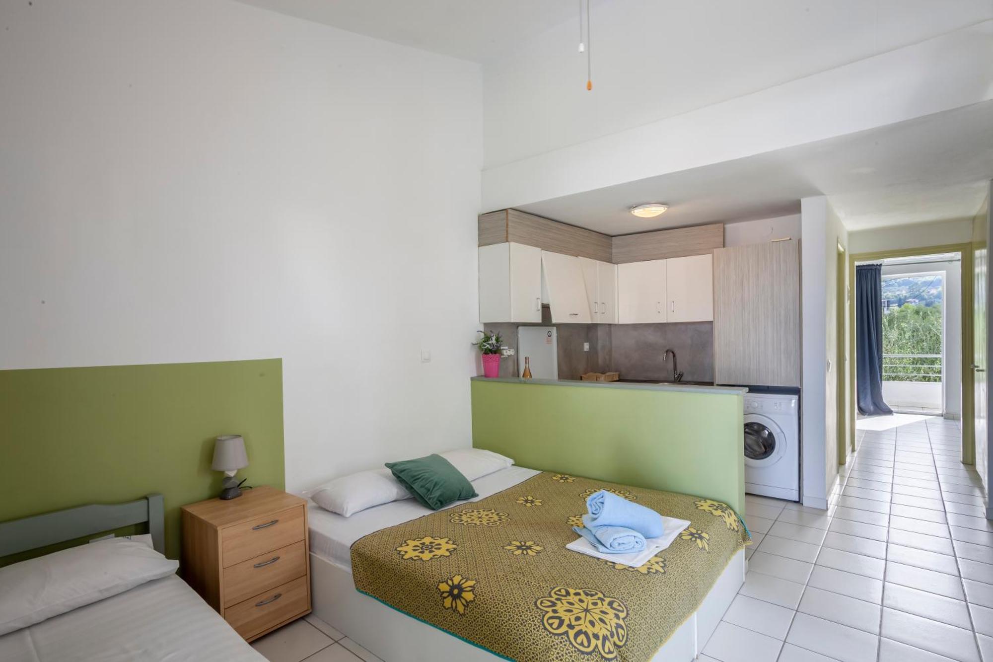 Akrotiri Apartment Пефкохори Екстериор снимка