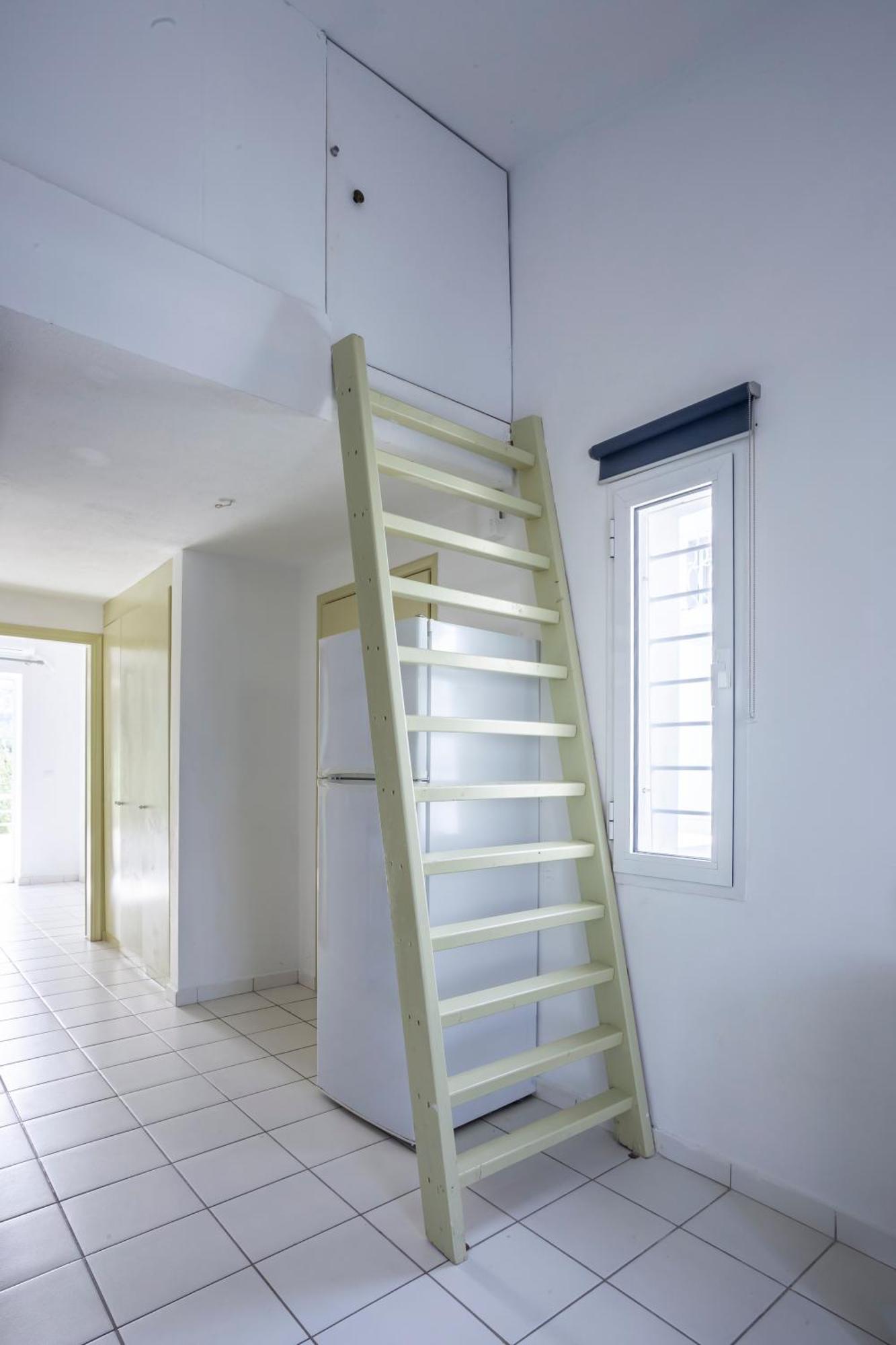 Akrotiri Apartment Пефкохори Екстериор снимка