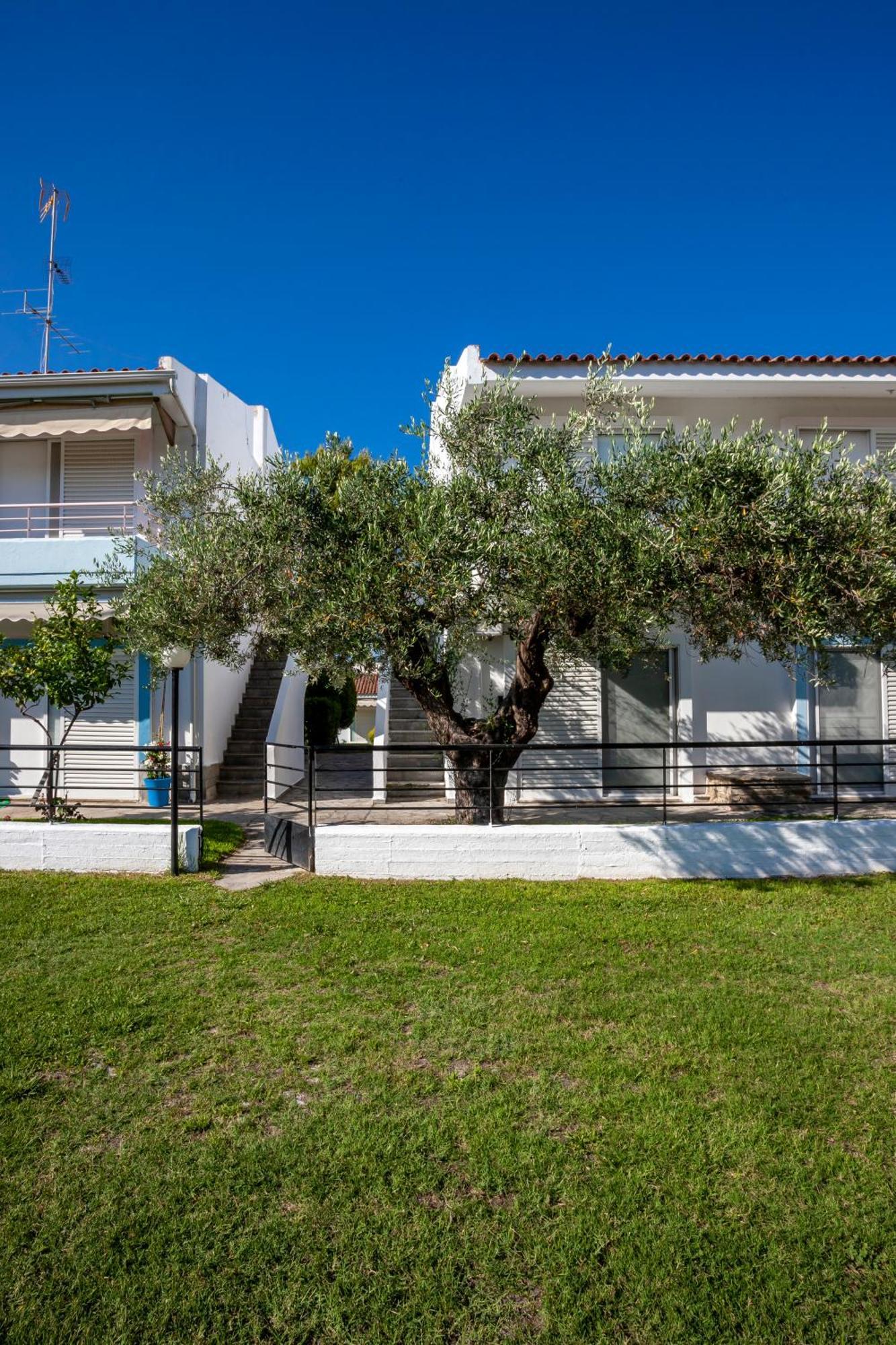 Akrotiri Apartment Пефкохори Екстериор снимка