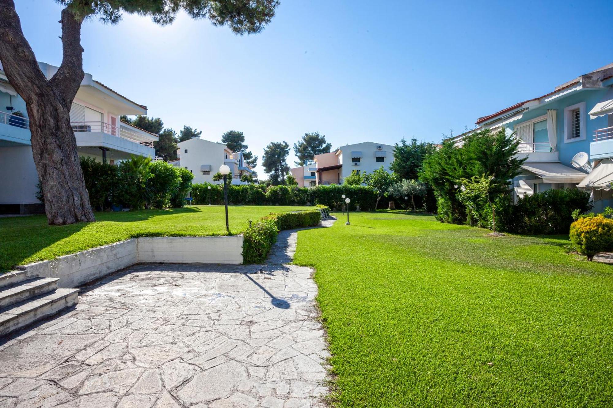 Akrotiri Apartment Пефкохори Екстериор снимка
