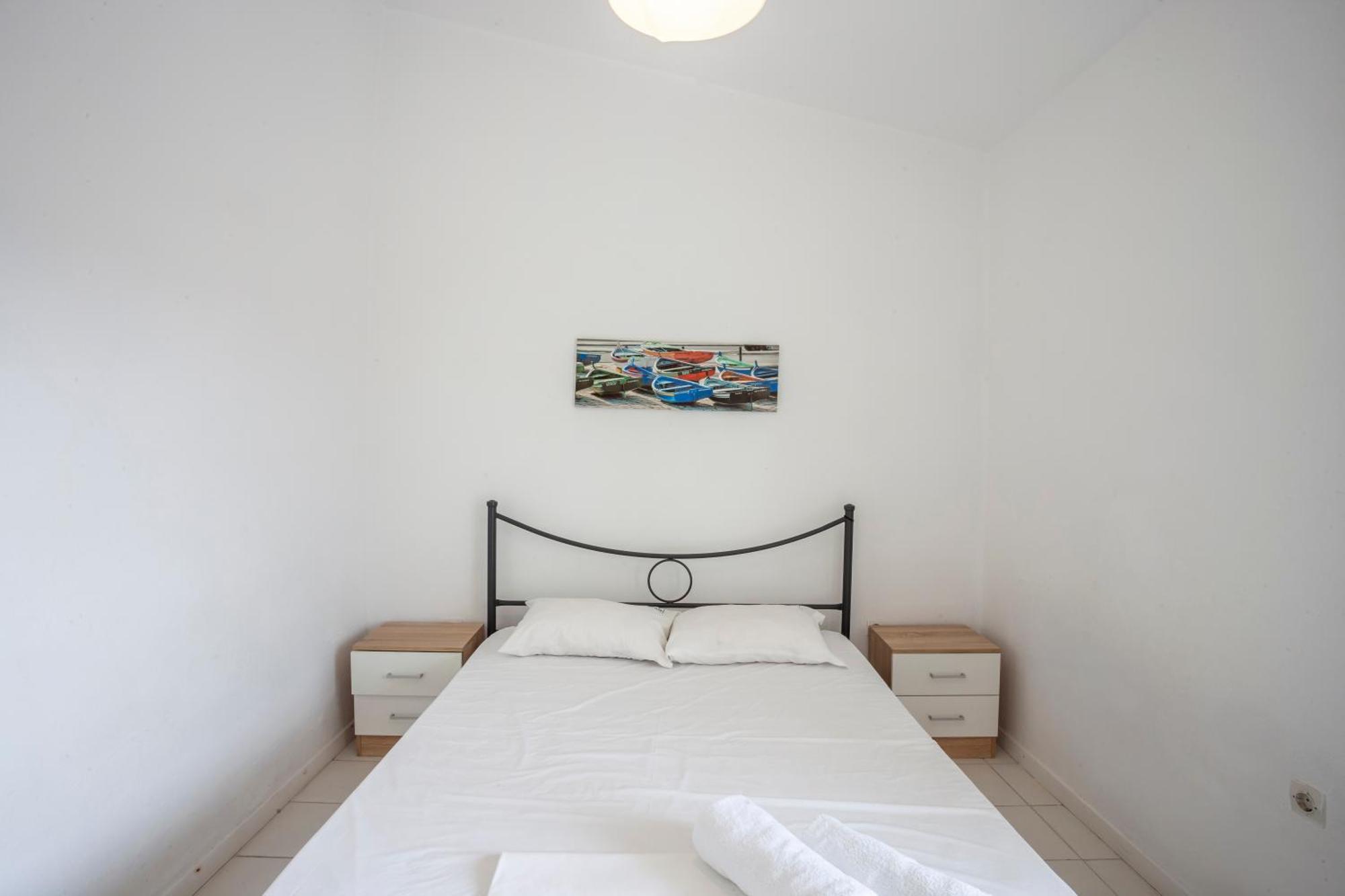 Akrotiri Apartment Пефкохори Екстериор снимка